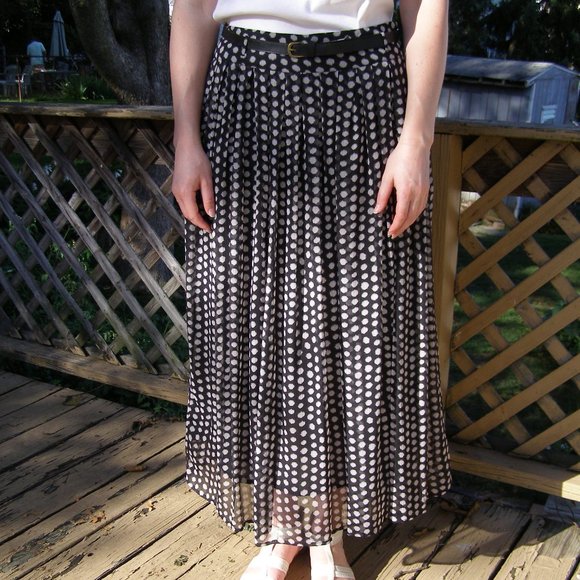 🖤 NWT American Rag Lined Skirt size 11 Polka dots - Picture 3 of 9
